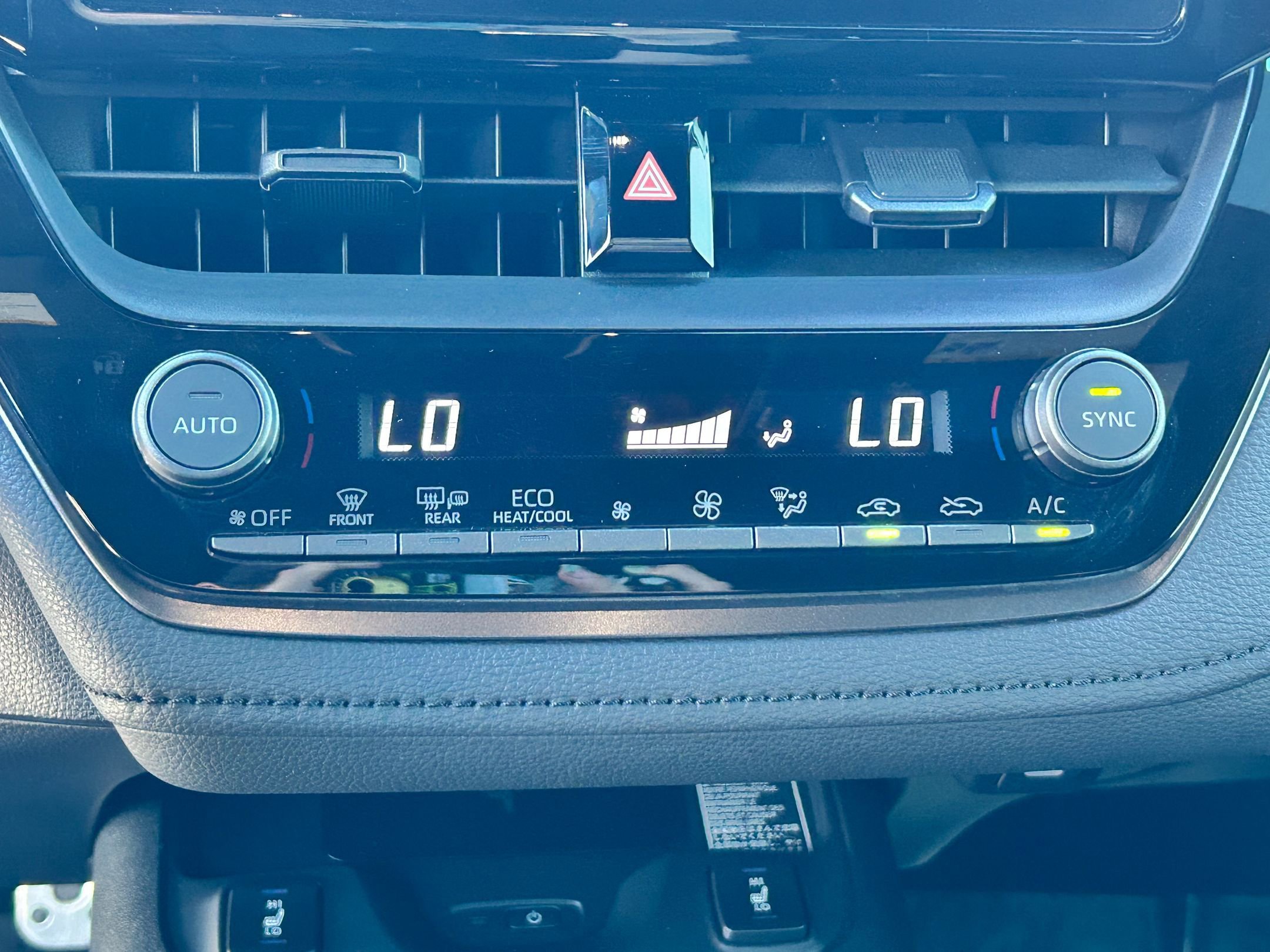 Used 2025 Toyota Corolla Premium image 21