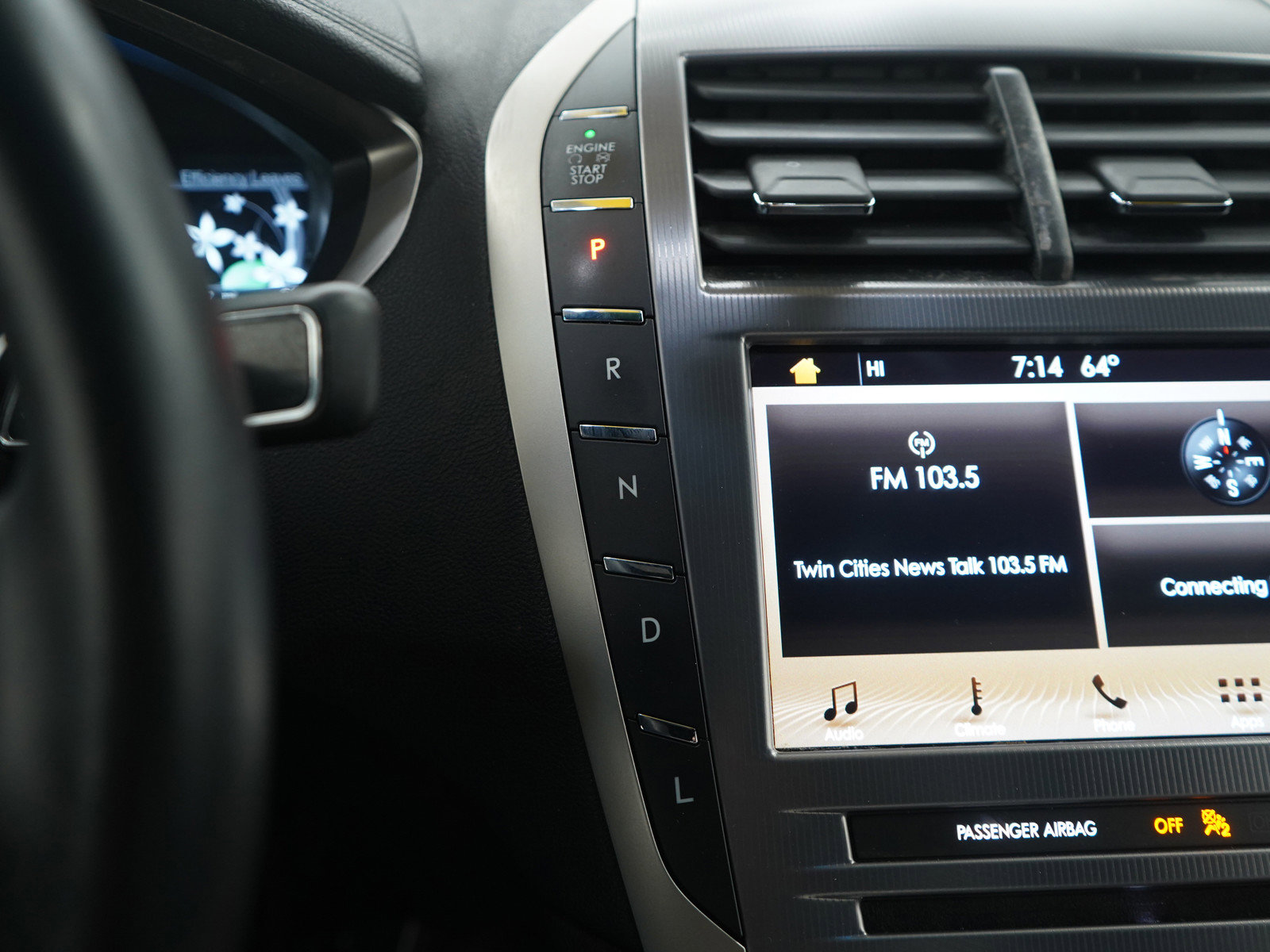 Used 2017 Lincoln MKZ Premiere image 22