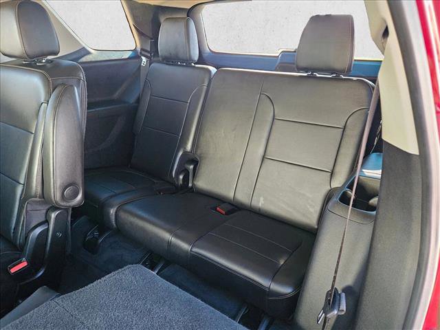 Used 2020 Chevrolet Traverse RS w/ LPO, Floor Liner Package image 19