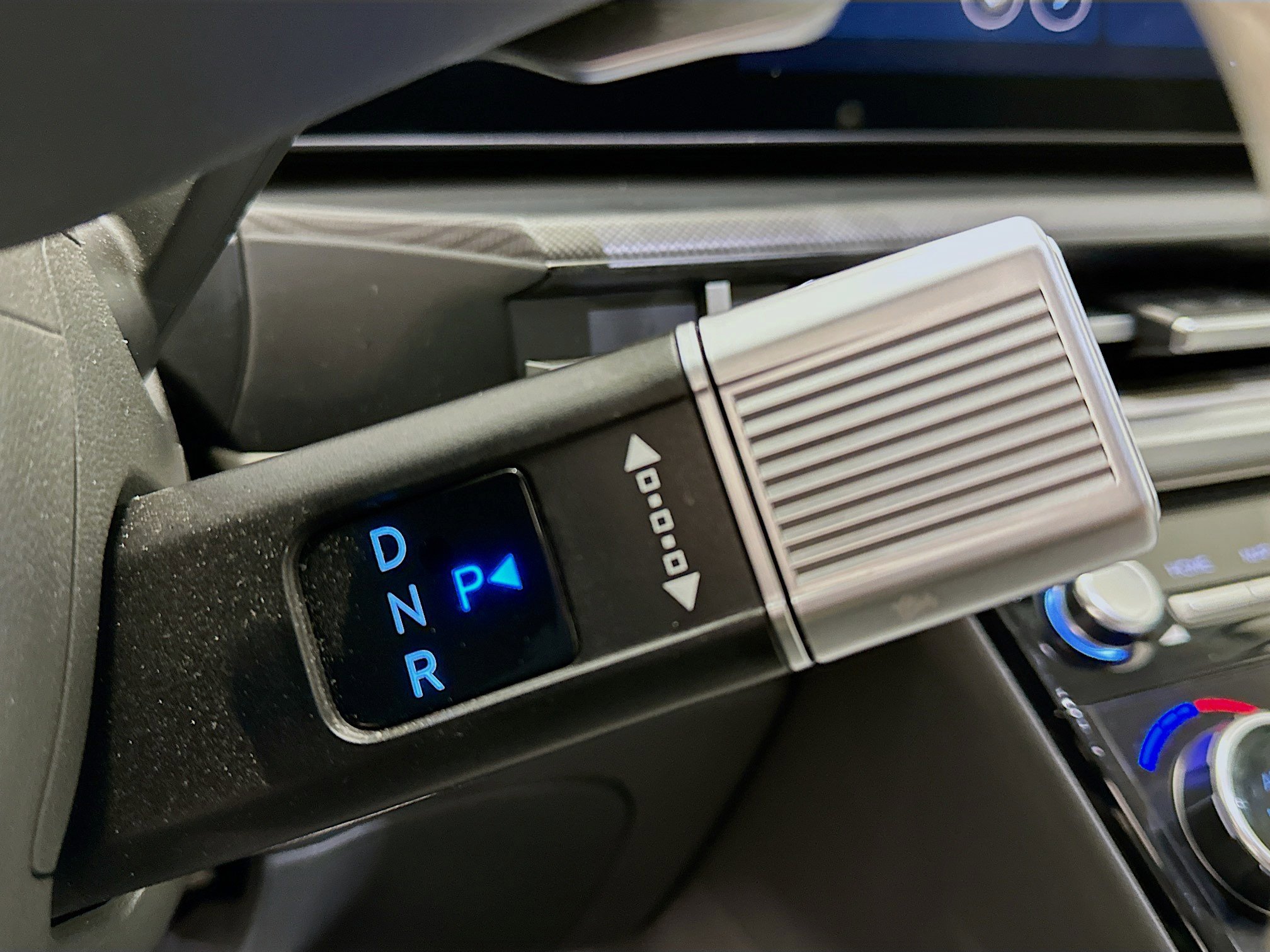 Used 2025 Hyundai Santa Fe SEL image 24