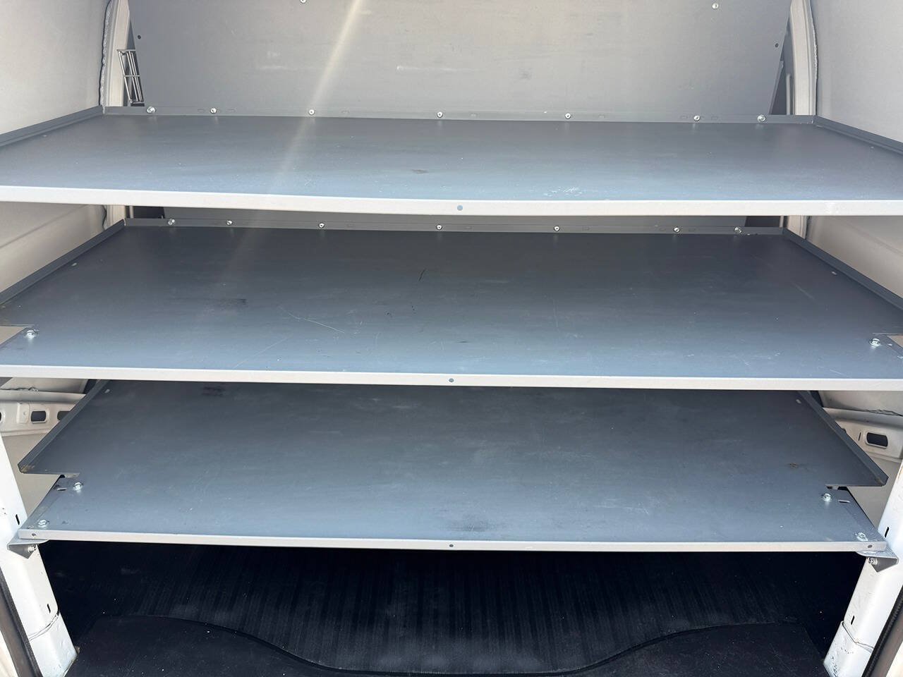 Used 2021 Chevrolet Express 2500 RWD image 21