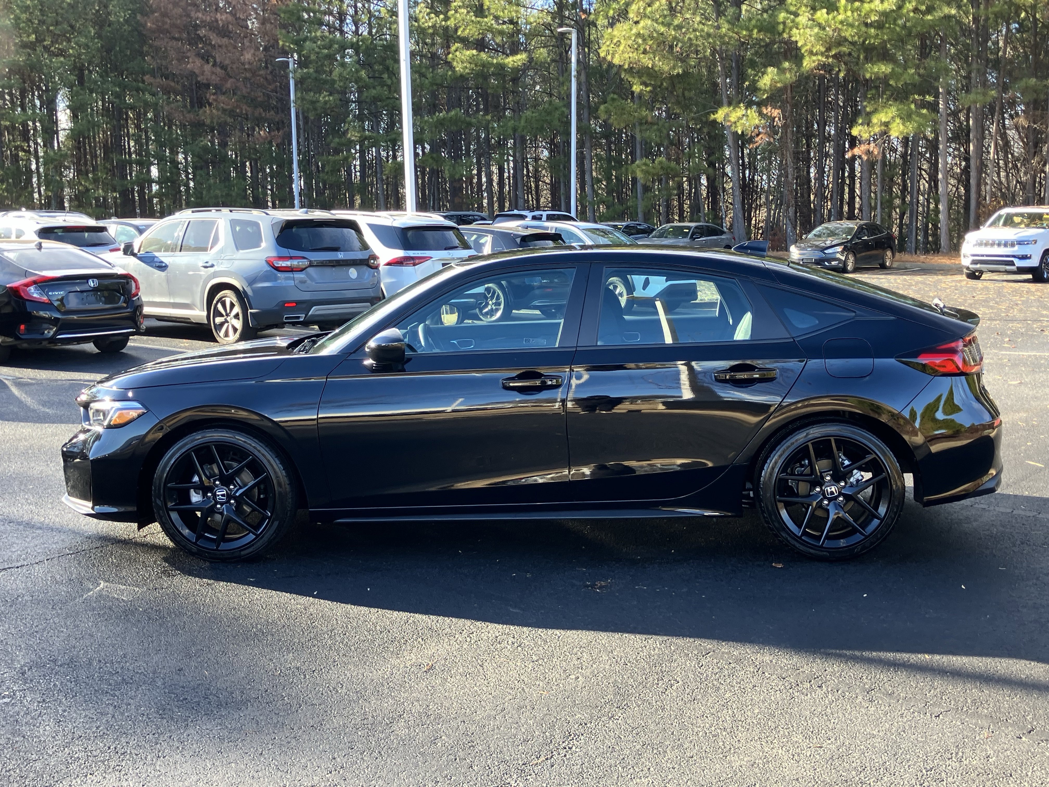 Used 2025 Honda Civic Sport image 7