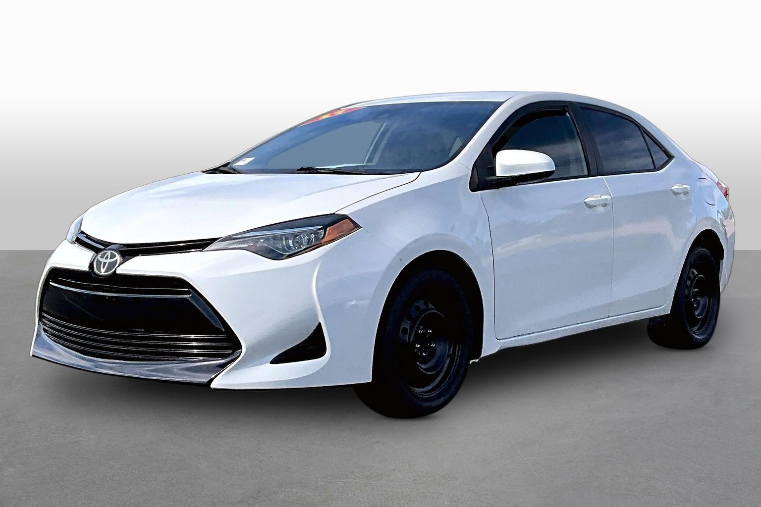 Used 2017 Toyota Corolla LE w/ Carpet Mat Package (TMS) FWD image 1
