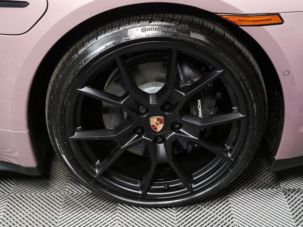New 2026 Porsche Taycan image 38