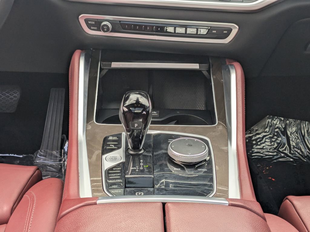 Used 2022 BMW X6 xDrive40i w/ Premium Package AWD/4WD image 6