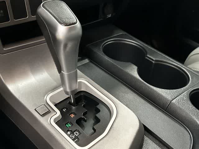 Used 2012 Toyota Tundra 2WD CrewMax w/ SR5 Pkg image 24