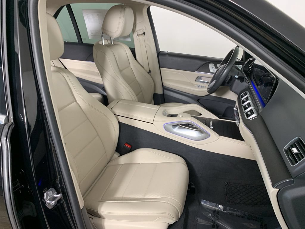 Used 2020 Mercedes-Benz GLE 350 4MATIC w/ Premium Package image 28