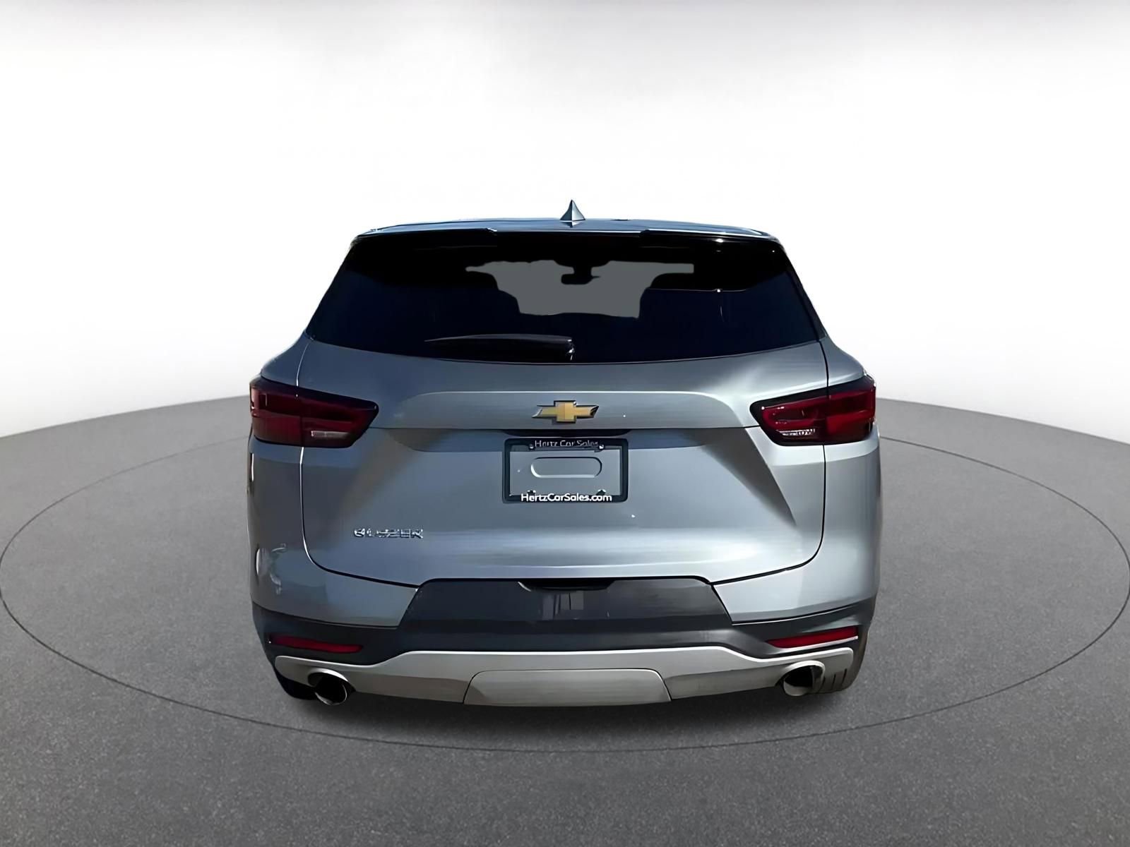 Used 2025 Chevrolet Blazer LT image 12