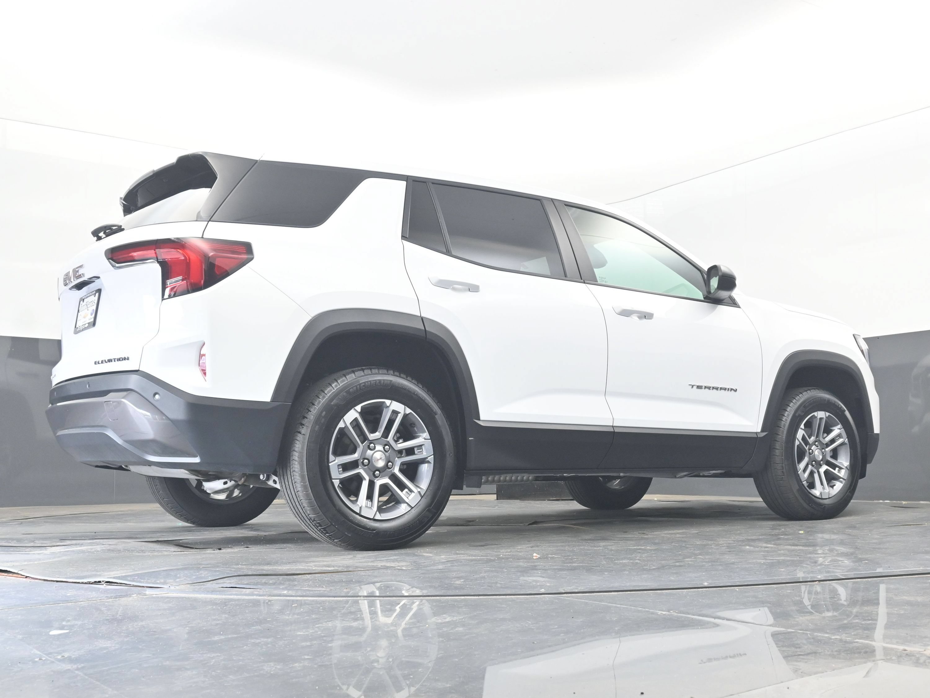 Used 2026 GMC Terrain Elevation FWD image 34