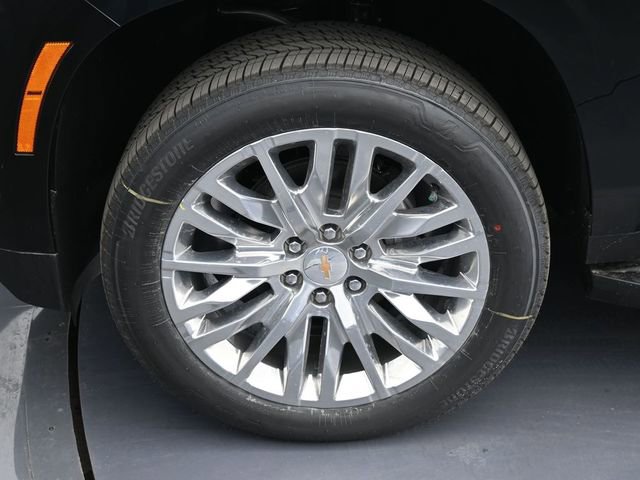 New 2026 Chevrolet Suburban High Country w/ Sun And Tow Package image 24