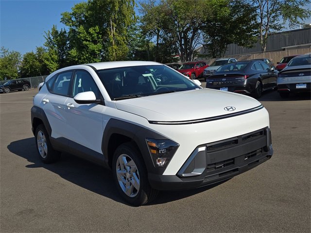 New 2026 Hyundai Kona SE image 4