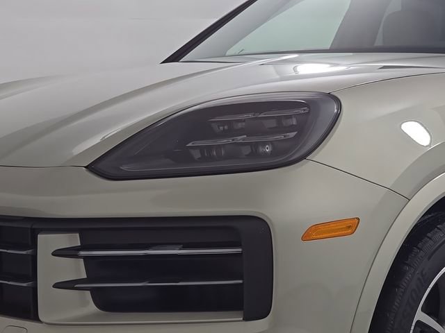New 2026 Porsche Cayenne image 12