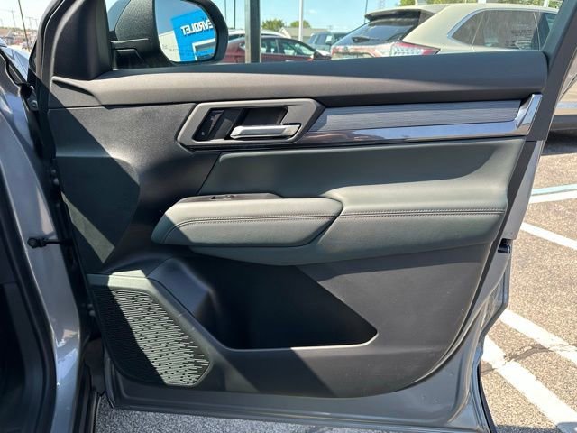New 2026 GMC Terrain AT4 w/ Convenience Package III image 10