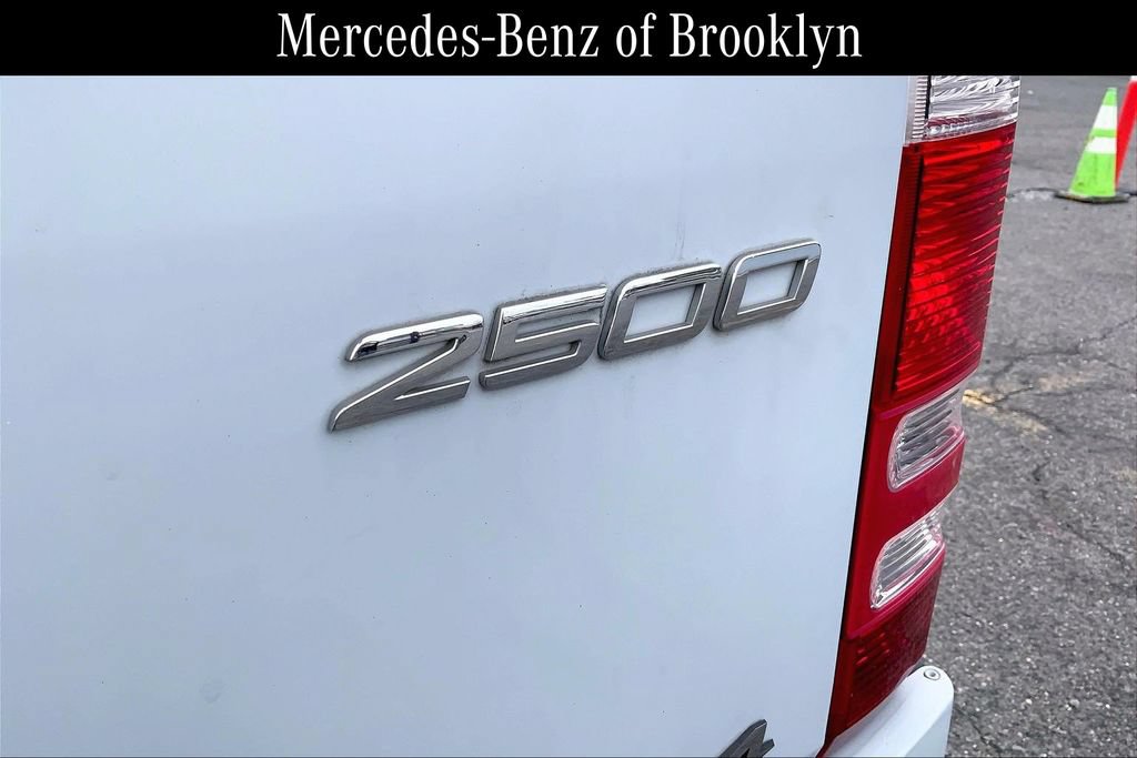 Used 2016 Mercedes-Benz Sprinter 2500 image 28