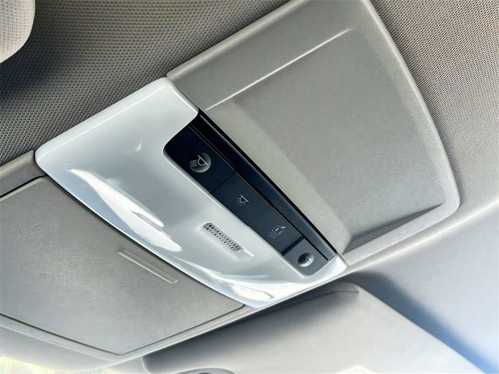 Used 2025 Nissan Altima 2.5 S image 30