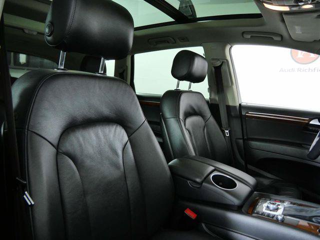 Used 2015 Audi Q7 3.0T Premium Plus w/ Premium Plus Package AWD/4WD image 12