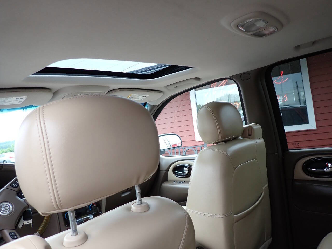 Used 2006 Buick Rainier CXL AWD/4WD image 9