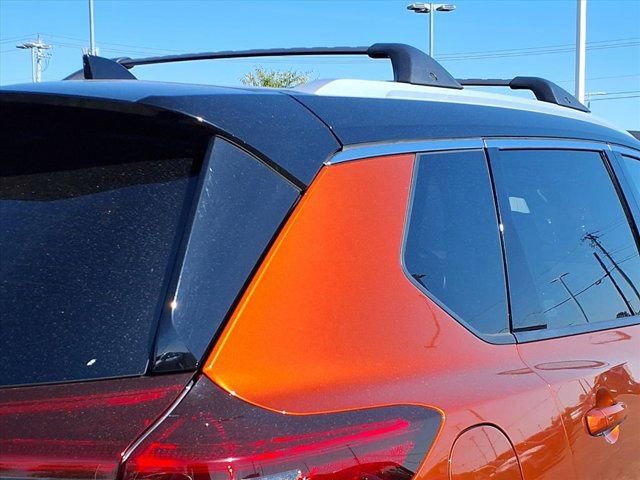 Used 2022 Nissan Rogue Platinum w/ Head-Up Display Package image 30