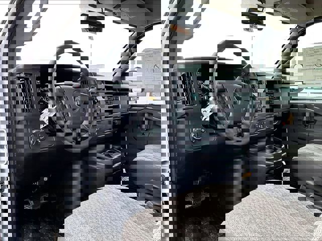 New 2025 Chevrolet Express 2500 Extended w/ Enhanced Convenience Package image 8