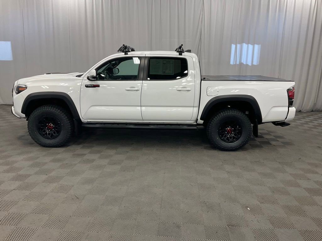 Used 2017 Toyota Tacoma TRD Pro image 10