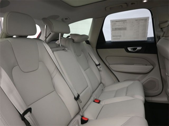 New 2026 Volvo XC60 B5 Ultra w/ Protection Package Premier image 33