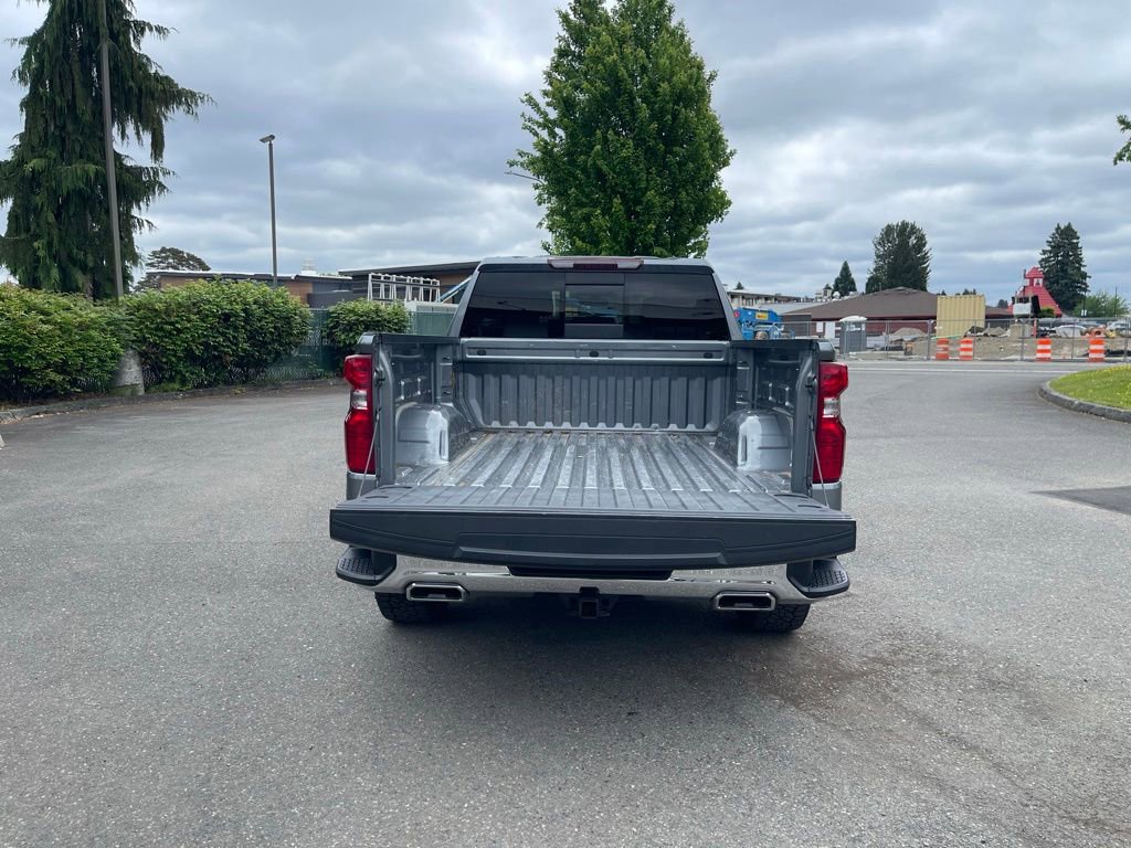 Used 2021 Chevrolet Silverado 1500 LT w/ All Star Edition Plus AWD/4WD image 4