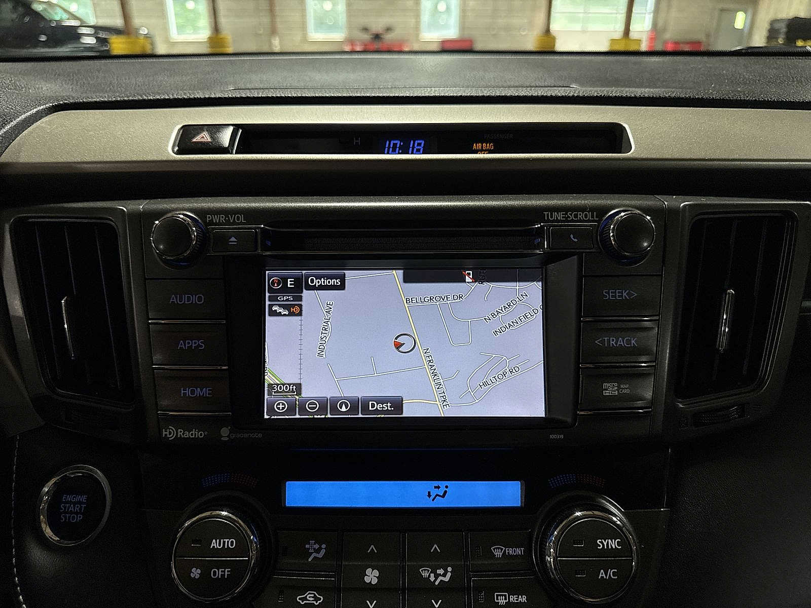 Used 2015 Toyota RAV4 Limited AWD/4WD image 20
