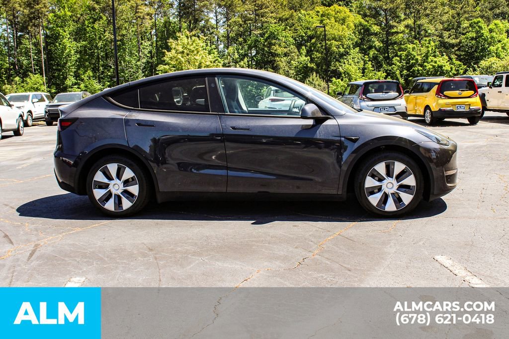 Used 2024 Tesla Model Y Long Range AWD/4WD image 7