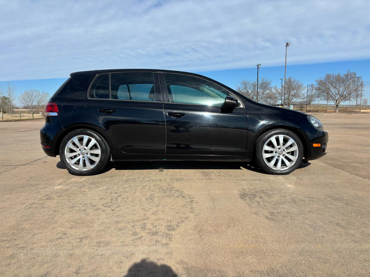 Used 2014 Volkswagen Golf TDI image 22
