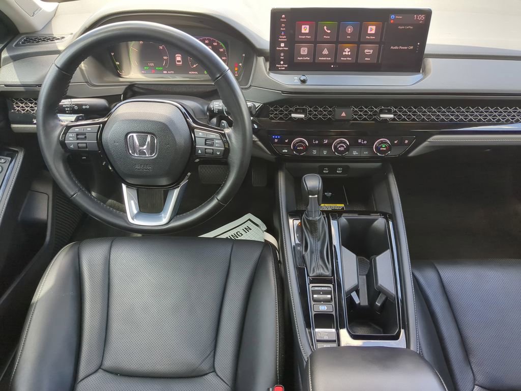 Used 2023 Honda Accord Touring image 13
