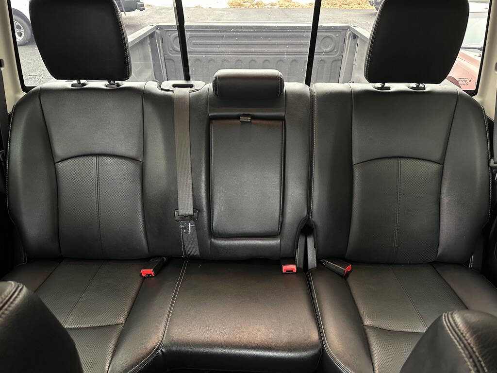 Used 2018 RAM 2500 Laramie w/ Snow Chief Group AWD/4WD image 17
