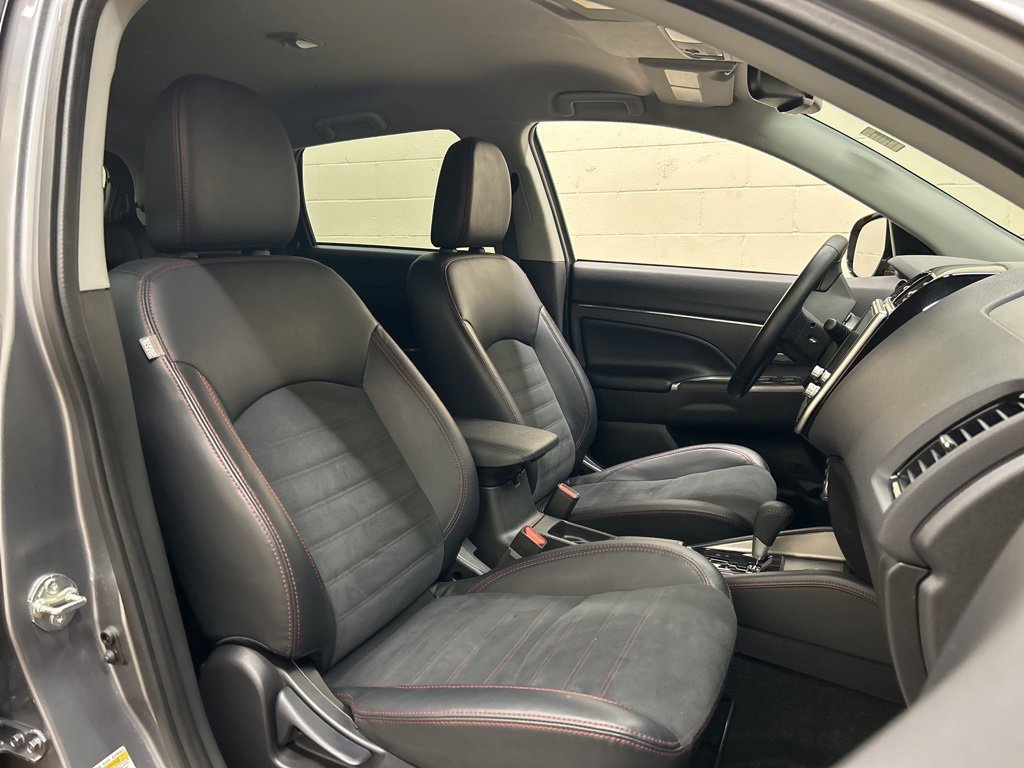 Used 2024 Mitsubishi Outlander Sport SE image 10