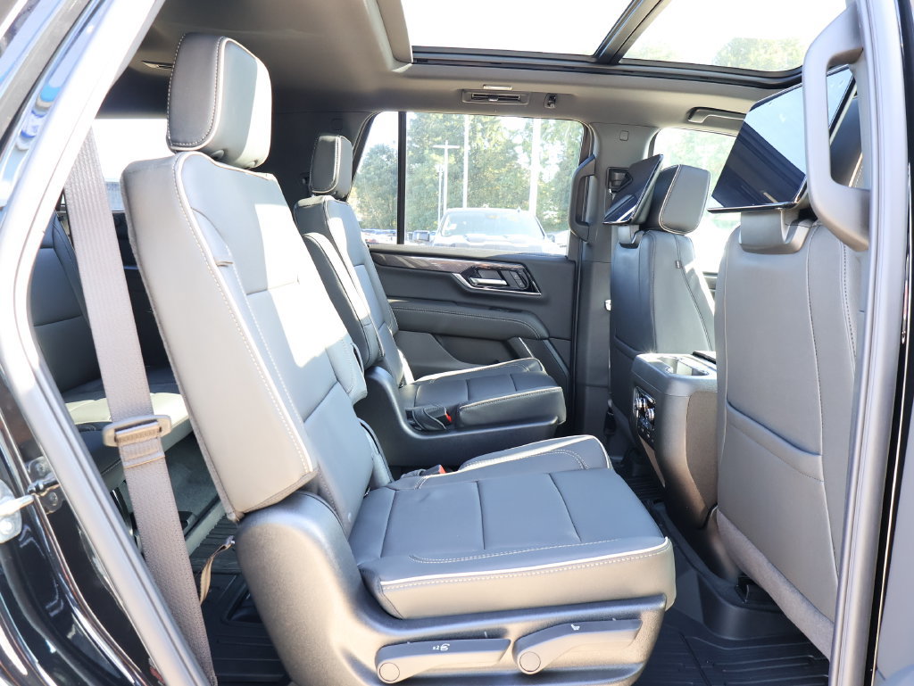 New 2026 GMC Yukon Elevation w/ Elevation Premium Package AWD/4WD image 41