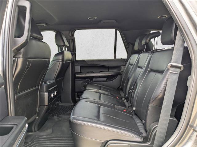 Used 2021 Ford Expedition XLT image 18