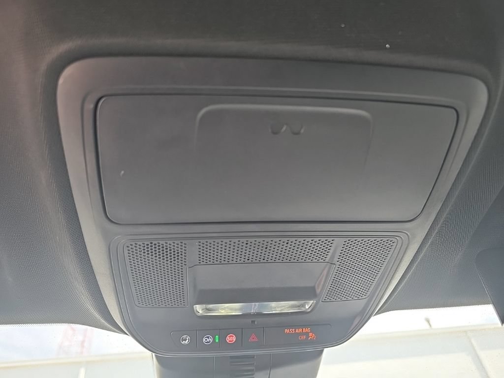 Certified 2024 GMC Acadia Elevation AWD/4WD image 26