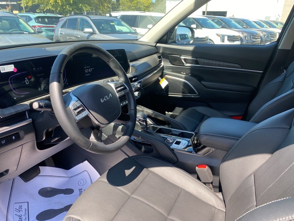 New 2025 Kia Telluride EX w/ EX Captain's Chair Package image 14