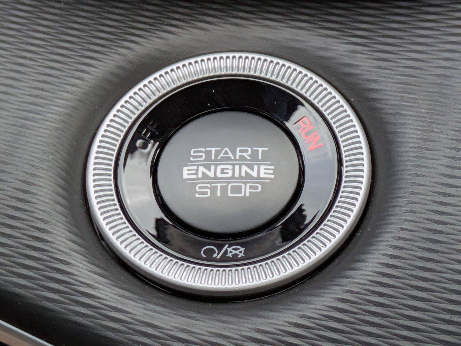 New 2025 Jeep Grand Cherokee L Altitude AWD/4WD image 17