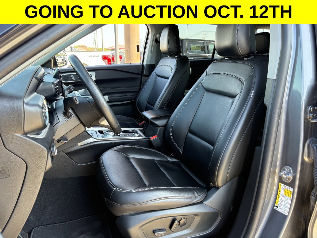 Used 2024 Ford Explorer XLT w/ Equipment Group 202A AWD/4WD image 24