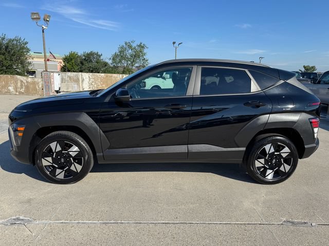 Used 2025 Hyundai Kona SEL AWD/4WD image 11