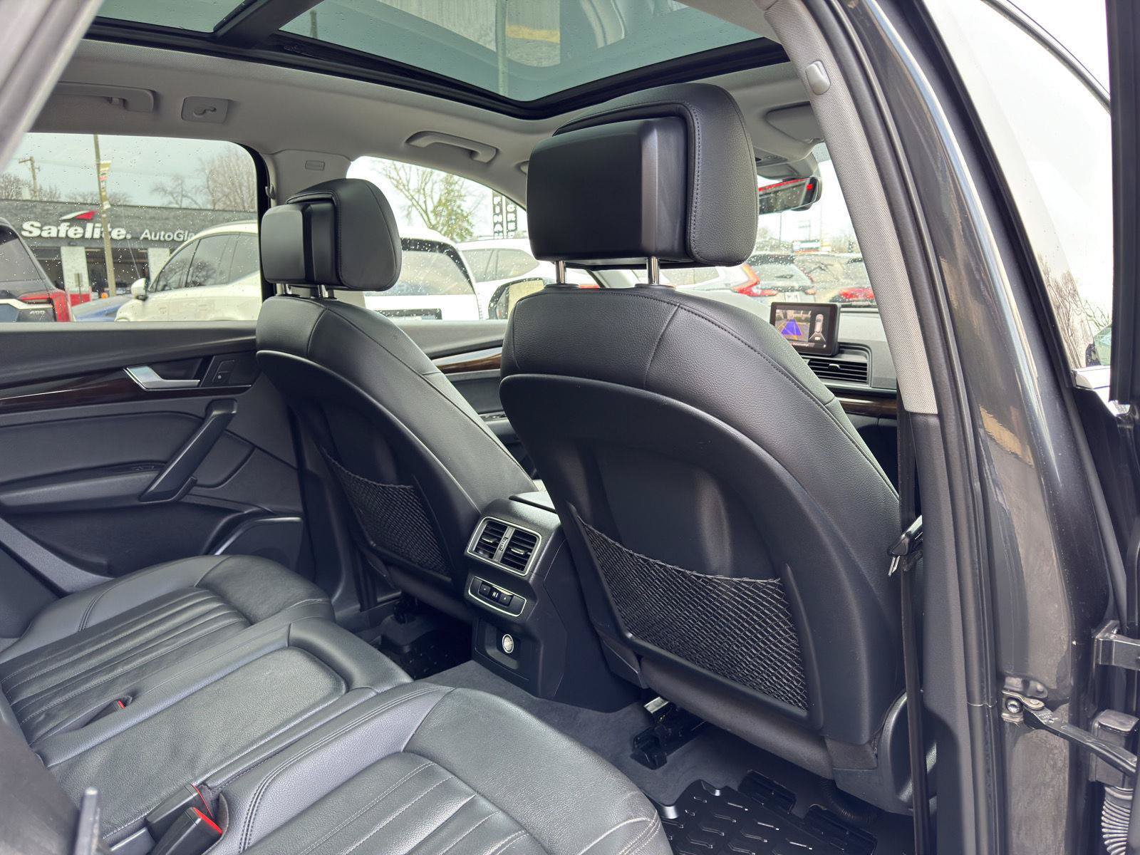 Used 2019 Audi Q5 2.0T Premium w/ Convenience Package AWD/4WD image 35