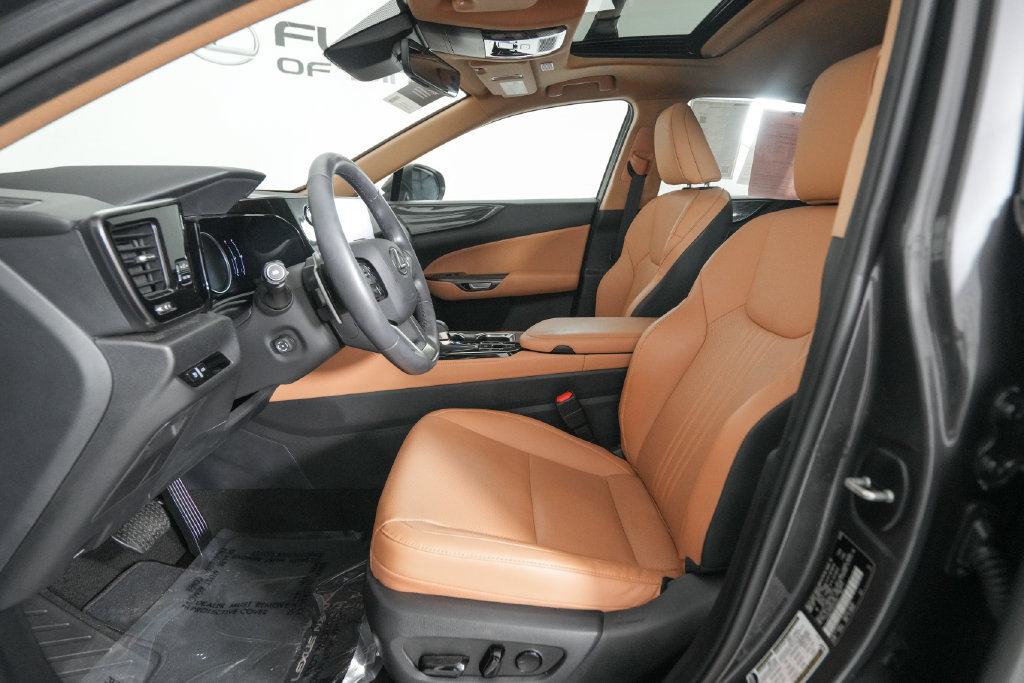 Certified 2024 Lexus NX 250 FWD image 9