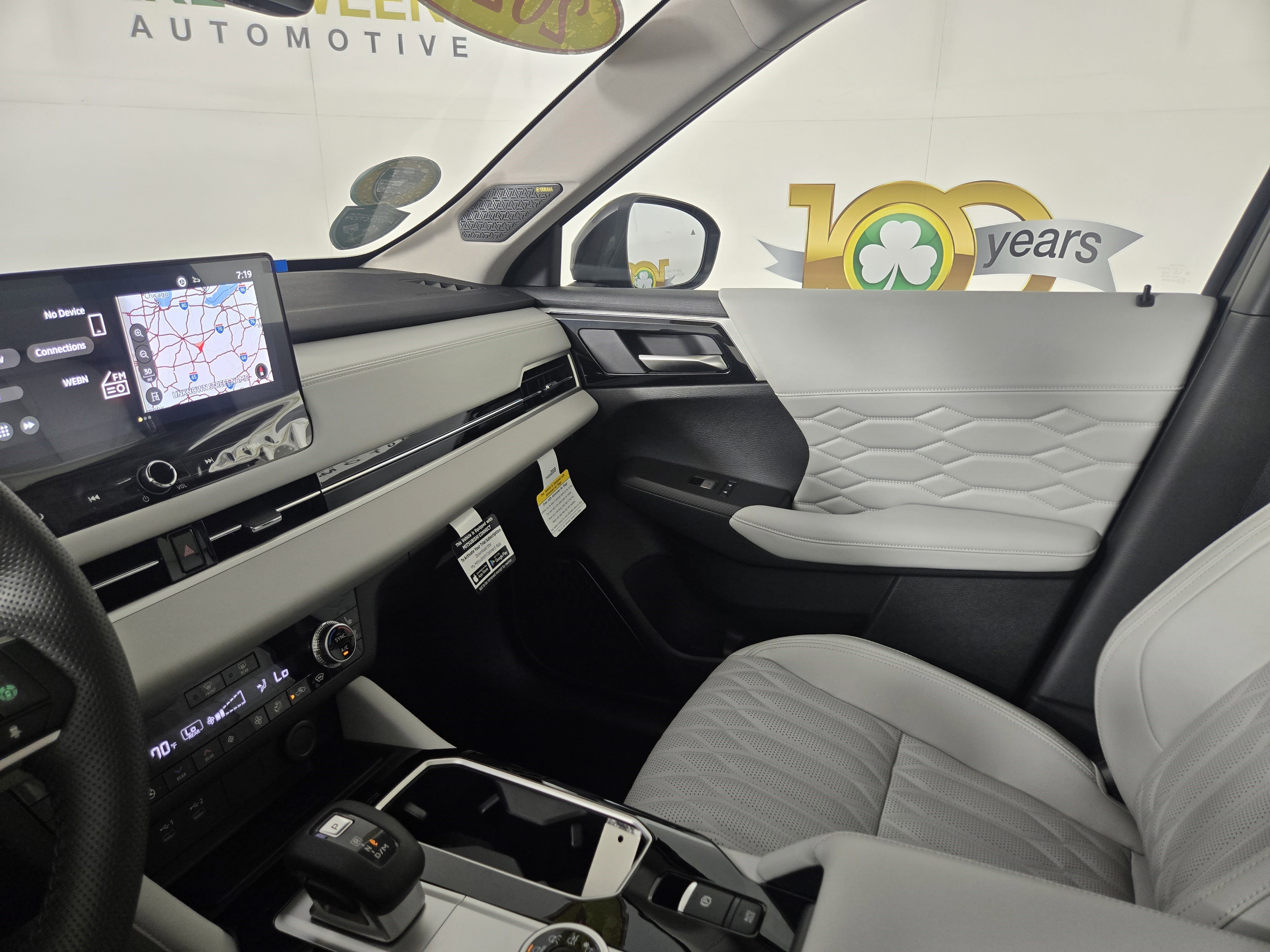 New 2025 Mitsubishi Outlander AWD image 25