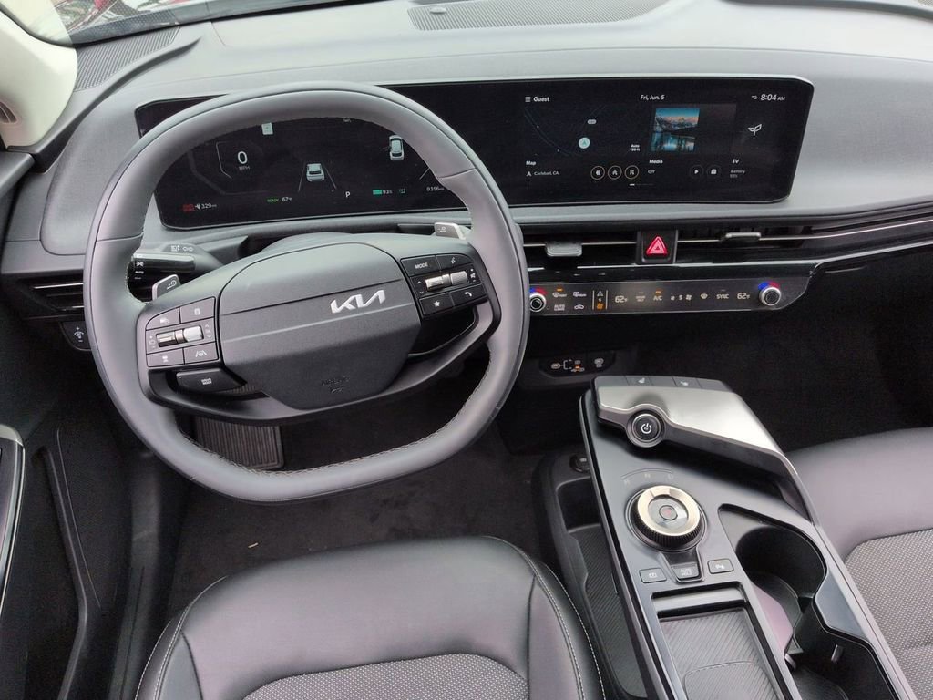 Certified 2025 Kia EV6 Light RWD image 21