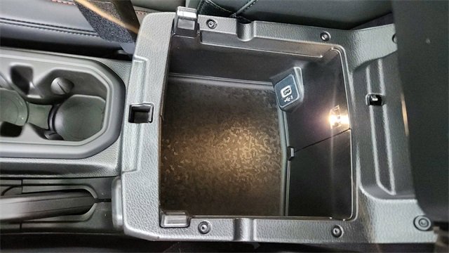 Used 2025 Jeep Wrangler Unlimited Rubicon image 52