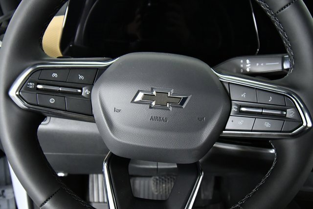 New 2026 Chevrolet Equinox ACTIV w/ LPO, Floor Liner Package image 2