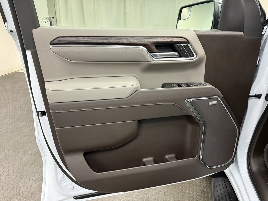 New 2026 GMC Sierra 1500 SLT w/ SLT Premium Package image 26