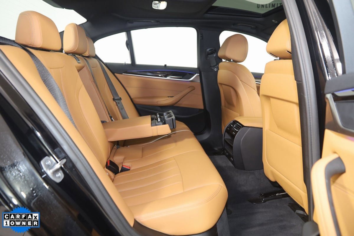Used 2022 BMW 540i xDrive w/ M Sport Package image 14