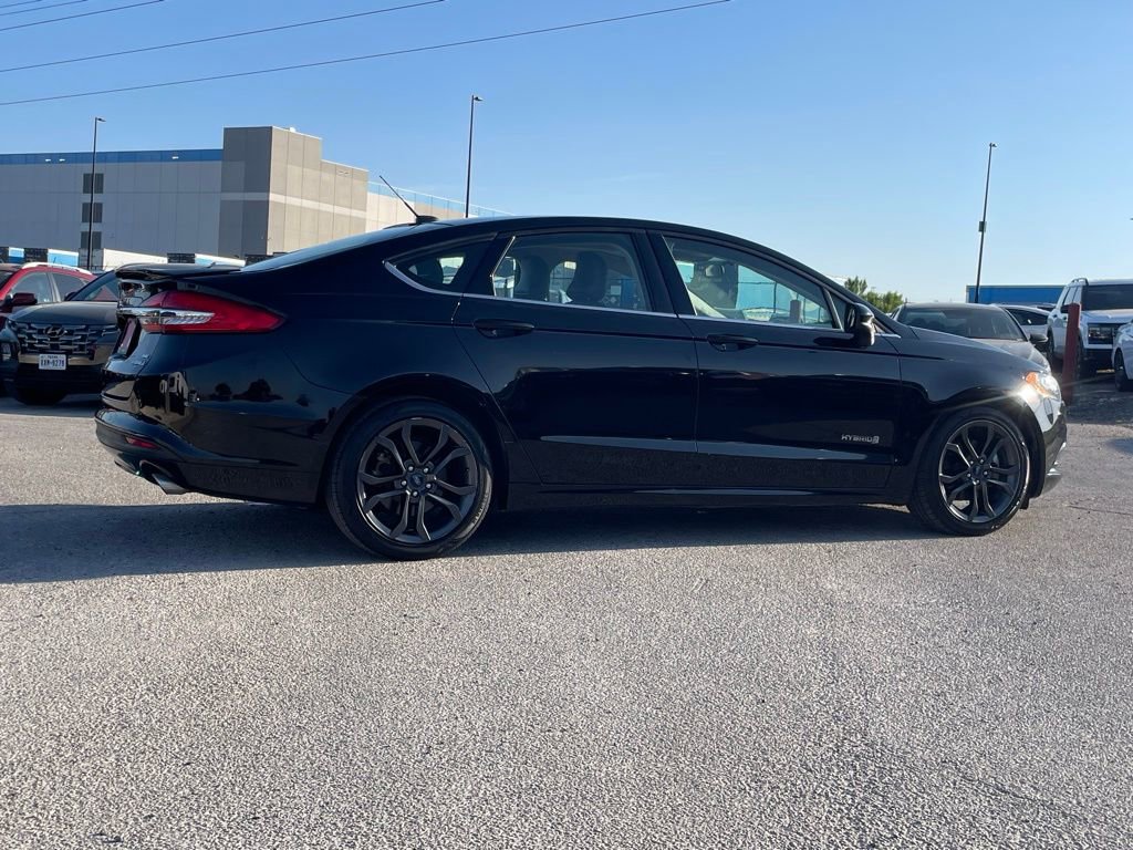Used 2018 Ford Fusion SE w/ Equipment Group 601A image 6