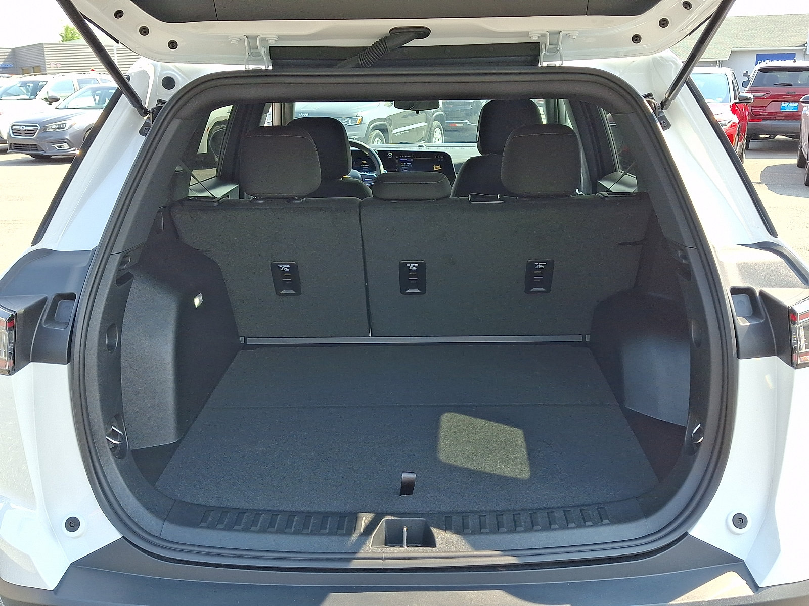 Certified 2026 Chevrolet Equinox LT AWD/4WD image 28