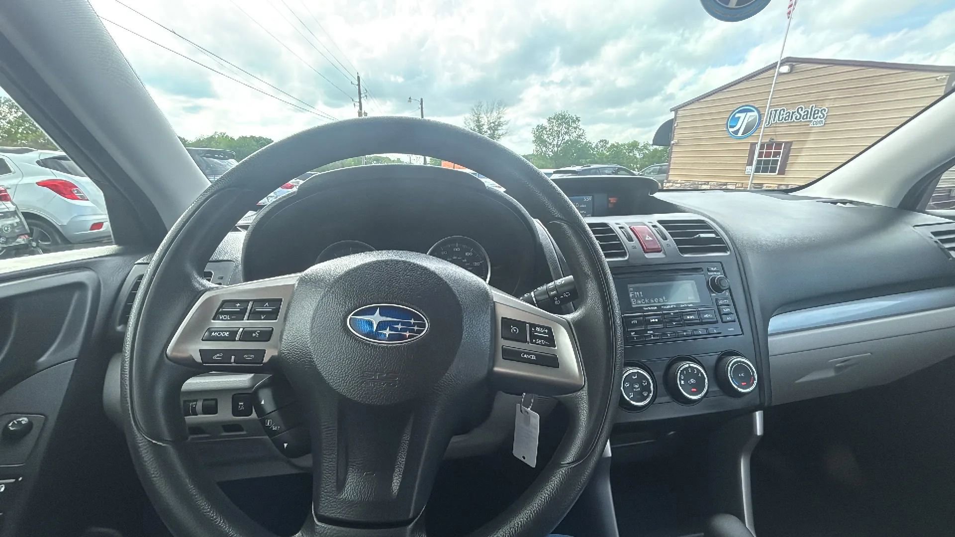 Used 2015 Subaru Forester 2.5i w/ Alloy Wheel Package image 15